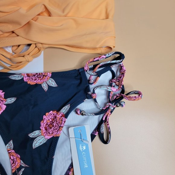 CUPSHE Women's Bikini Swimsuit Front Cross Lace Up Twos size S NWT - Picture 7 of 12